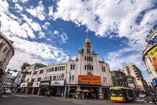 厦门这条老街,充满南洋风情味,每天人流量众多|中山路|鼓浪屿|美食街|